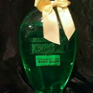 ponrosa Other - Ponrosa essential oil bodywash ponrosa Other - Ponrosa essential oil bodywash